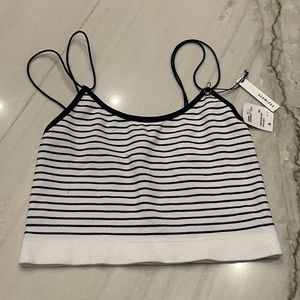 NWT - Forever 21 Crop Top